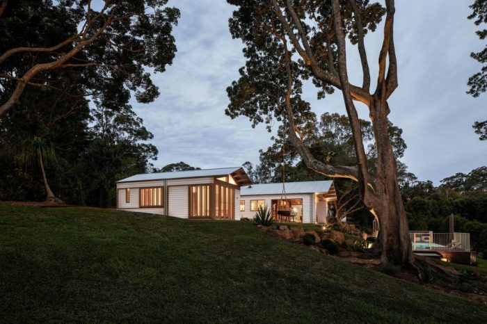 Modern frame timber beachfront island