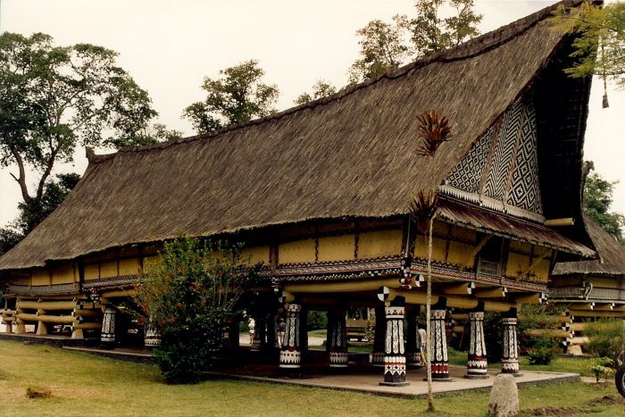 Longhouse dayak indonesia going