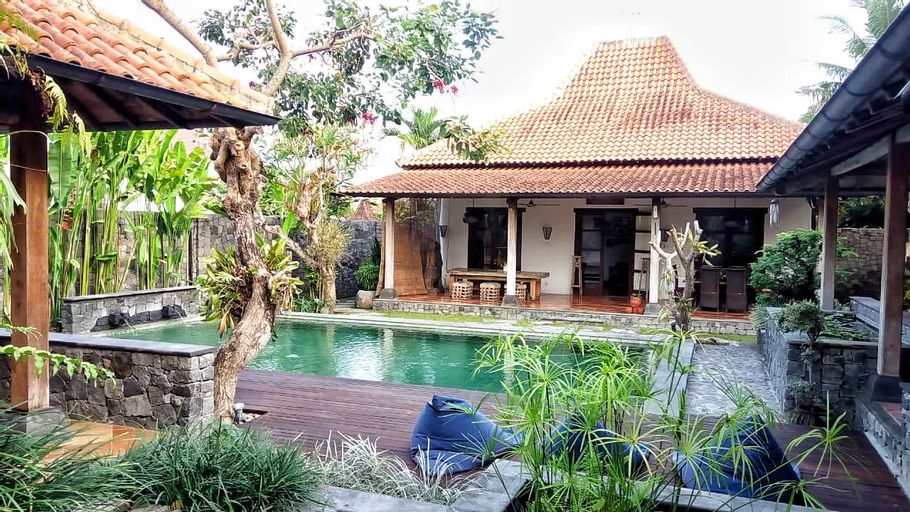 Tukang Pembuatan Rumah Kayu Villa Kayu Termurah Di Sukoharjo