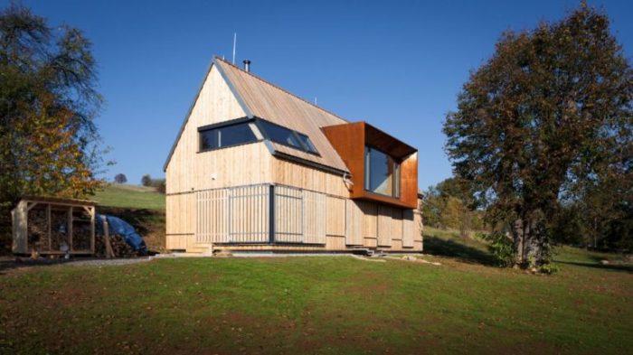 Wooden inspiring charming minimalist house ideas