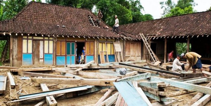 TERMURAH Jual Rumah Kayu Jati Berkualitas Di Lampung Barat