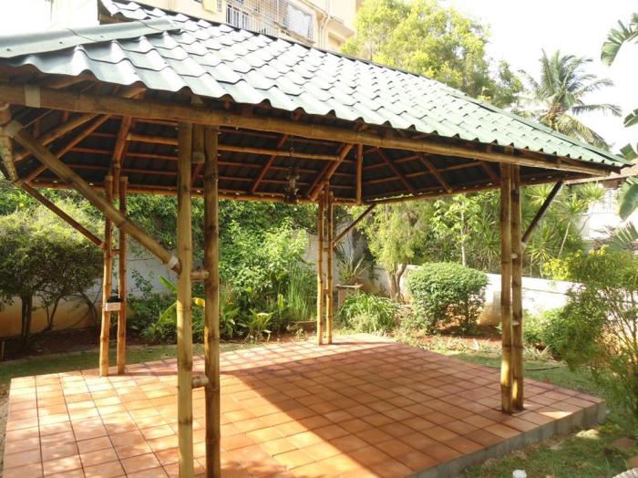 Harga saung bambu sederhana